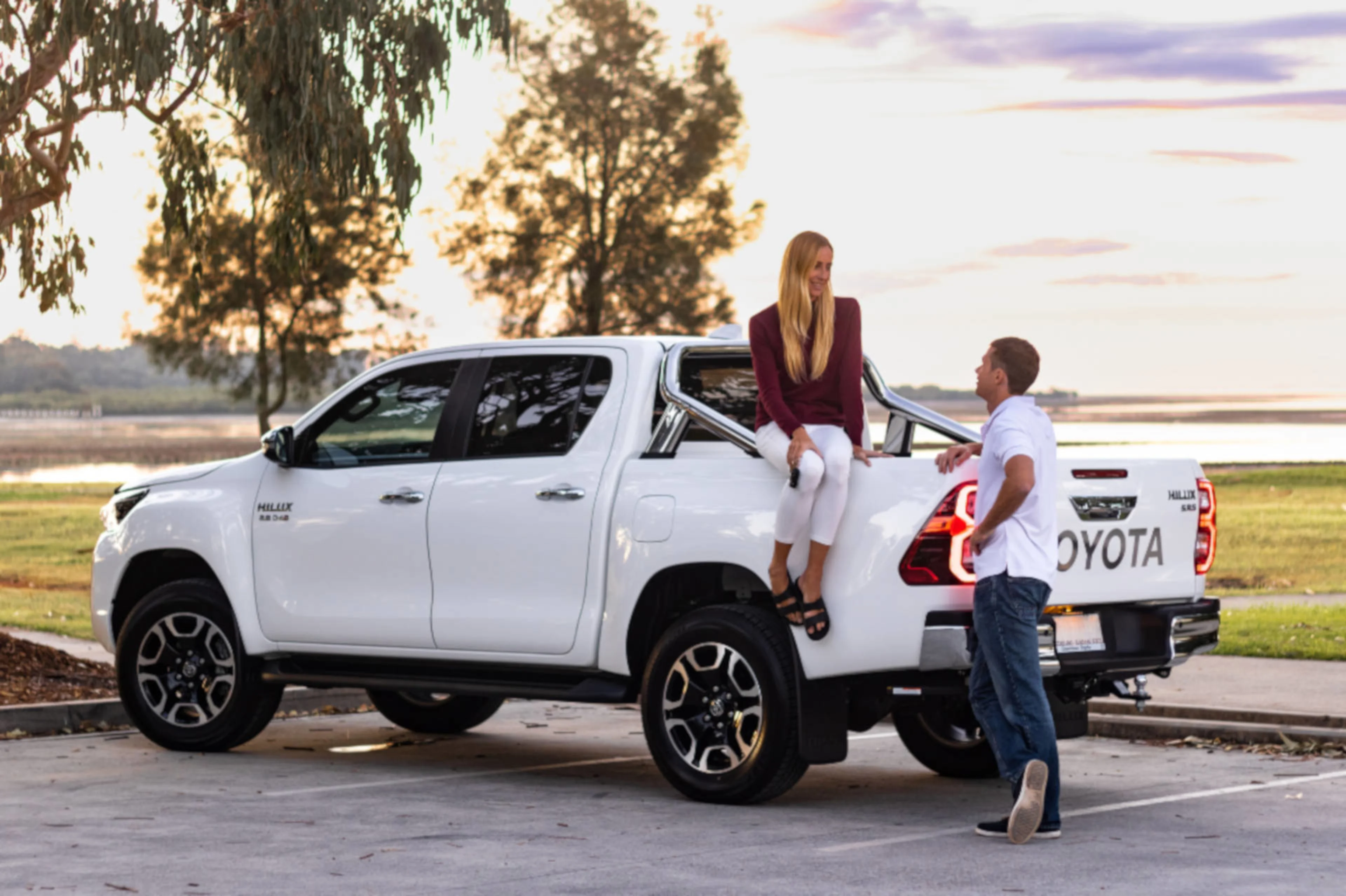 Toyota Hilux White Lifestyle