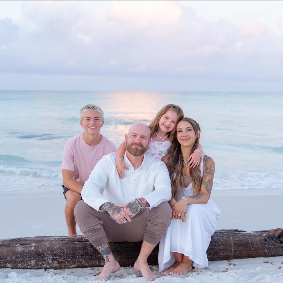 The Thorne family — Strong Bond Roofing is a woman-owned, family-driven business